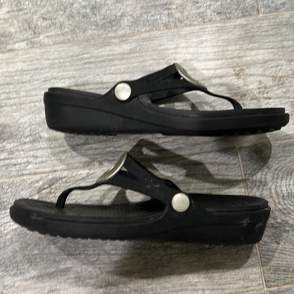 Women Crocs sandals size w 7 color gray